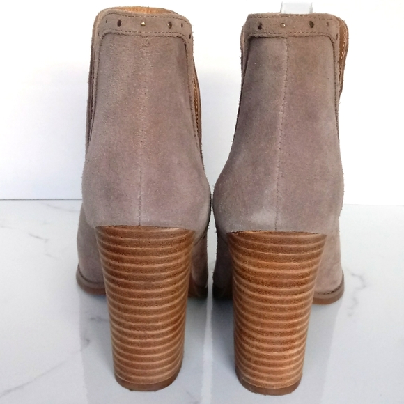 LUCKY BRAND GENUINE SUEDE PEEP TOE BOOTIES LIBETH - Picture 5 of 10
